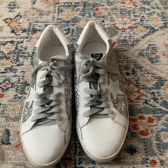 Size 10 sparkle women sneakers - Picture 2 of 4